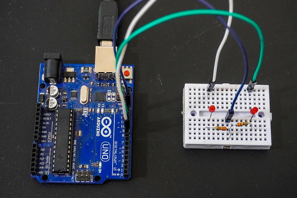 Arduino-and-2LEDs-interfacing-Circuit